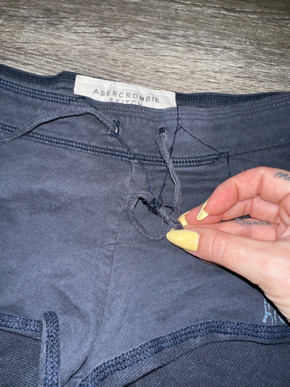 Abercrombie & Fitch Women's Navy Logo Shorts Y2K - Picture 2 of 4